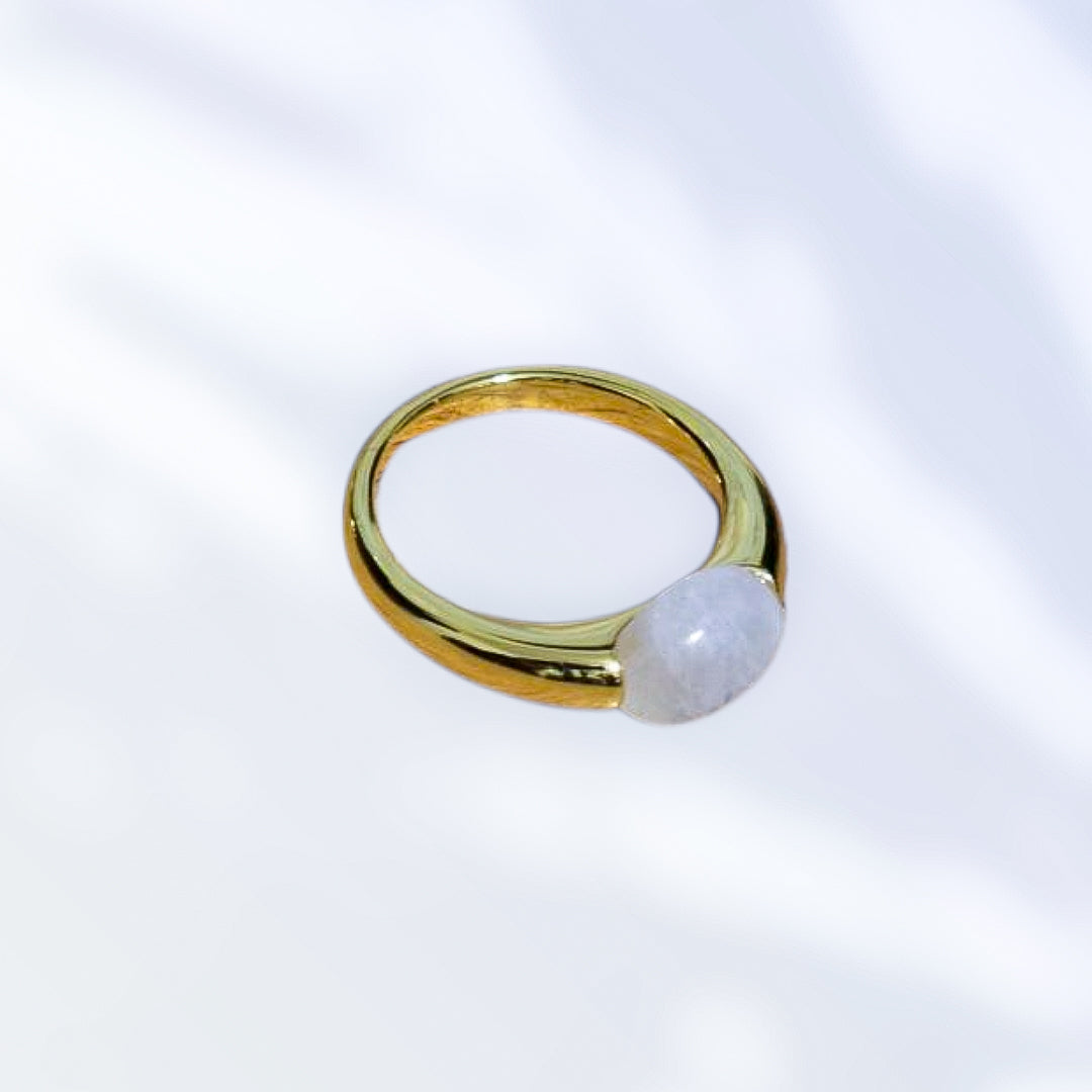 Luminous Solitaire Moonstone Ring